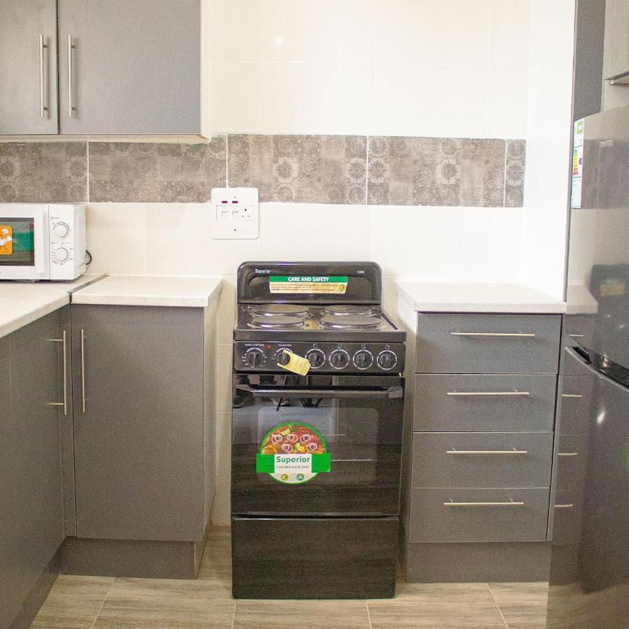 R Executive Apartments Хараре Экстерьер фото