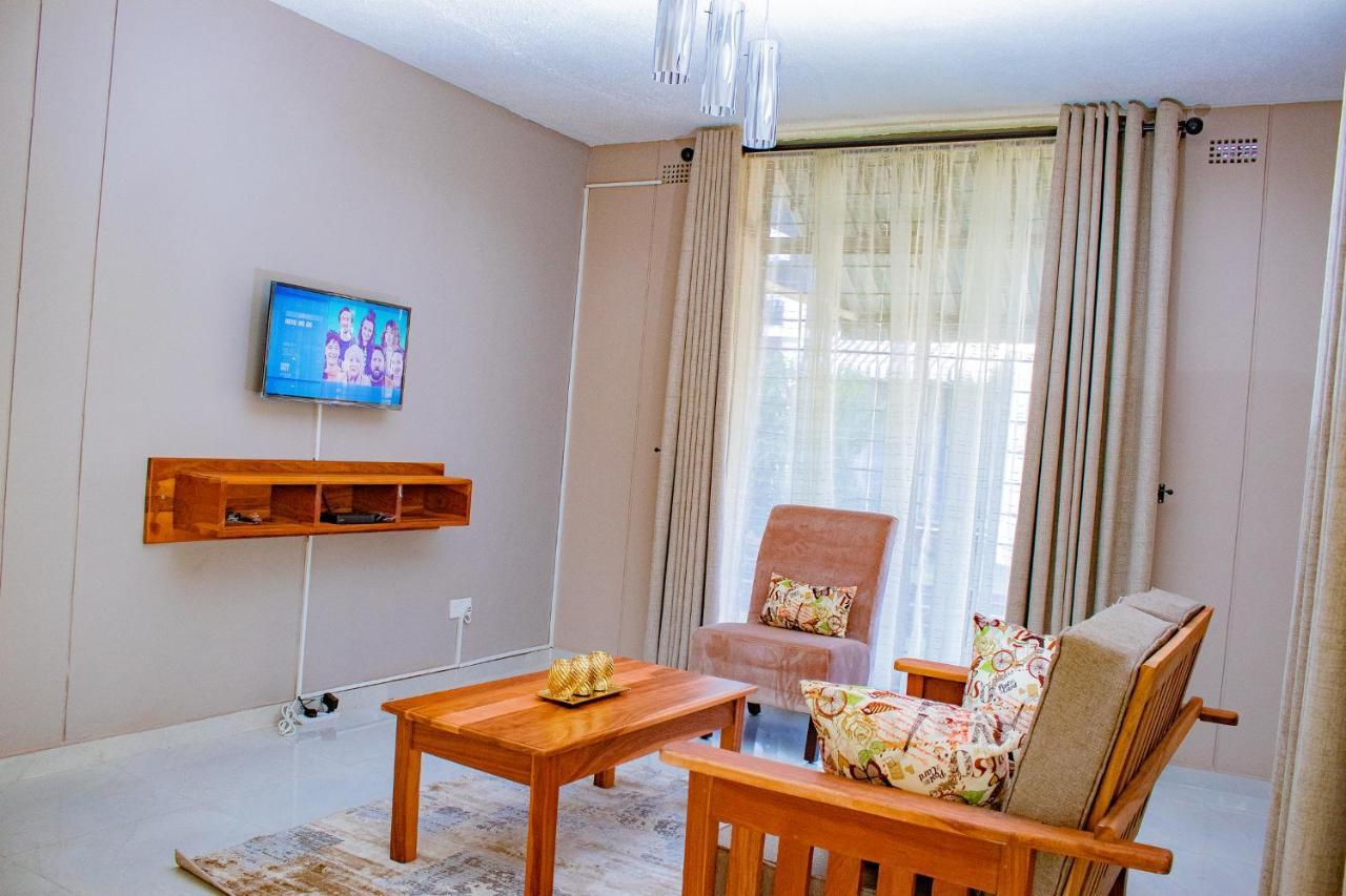 R Executive Apartments Хараре Экстерьер фото